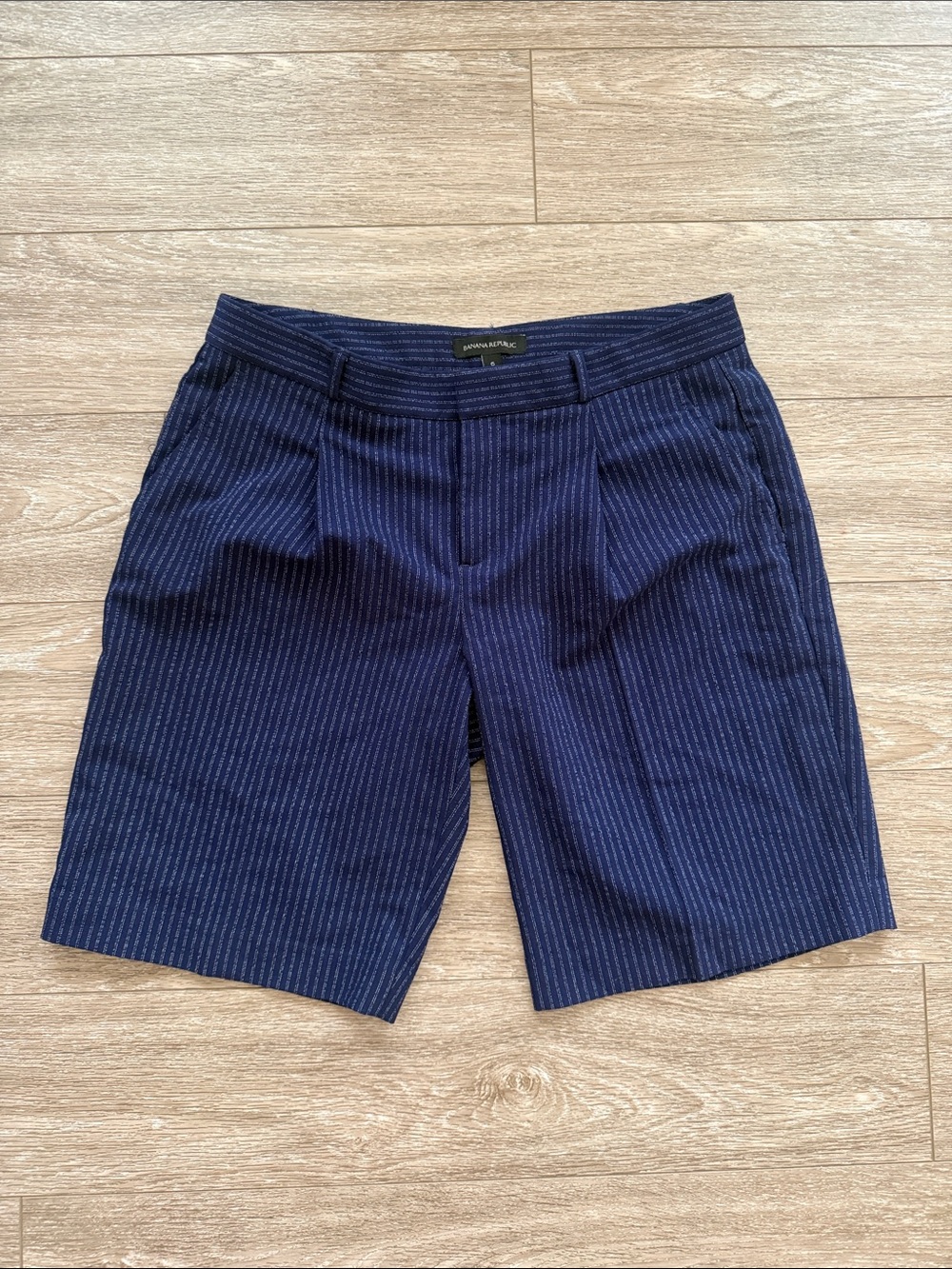 Banana Republic Navy Pinstripe Women’s Shorts